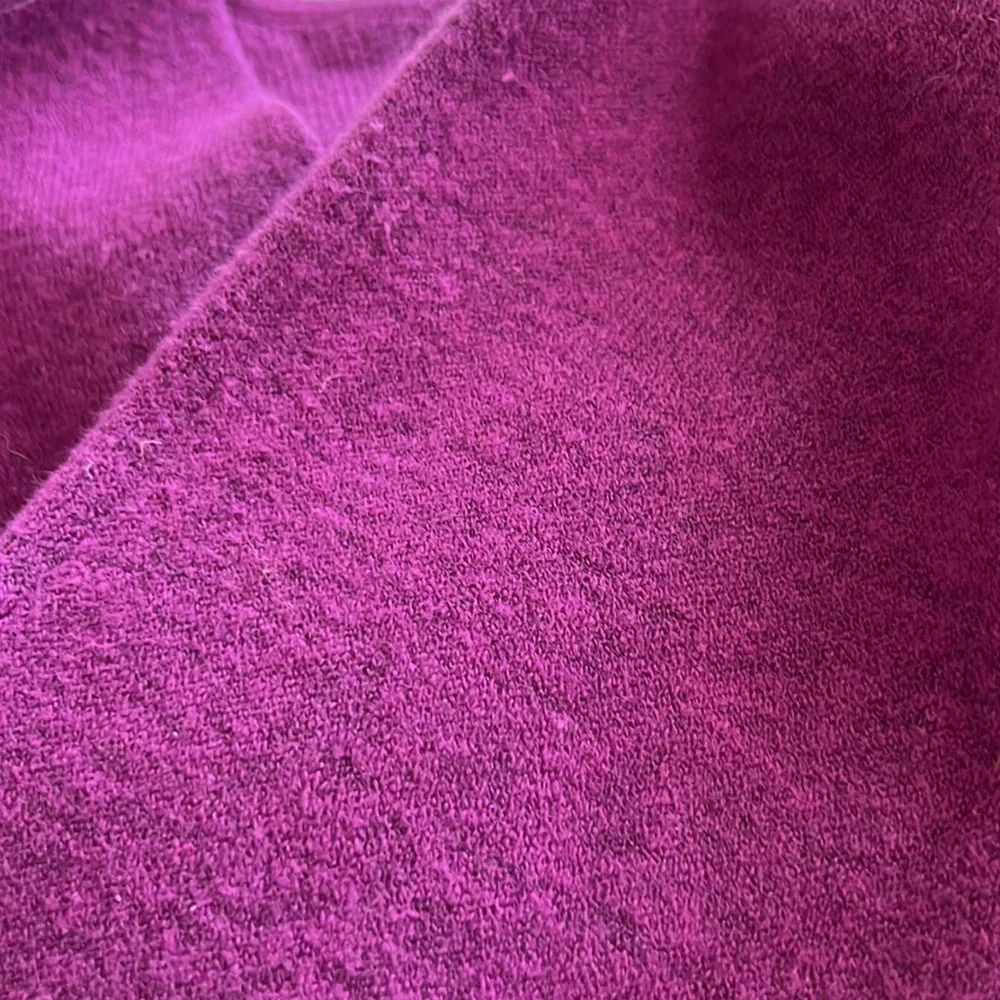 J. Jill Women's V-Neck Majestic Pink Saphire Sweater Sz M Excellent Condition - Picture 5 of 7